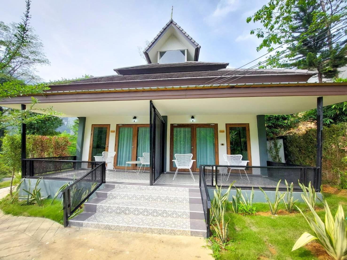 Magical Mountain View Resort Khao Sok National Park 外观 照片